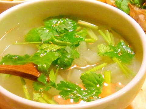 大根と香味野菜のスープ